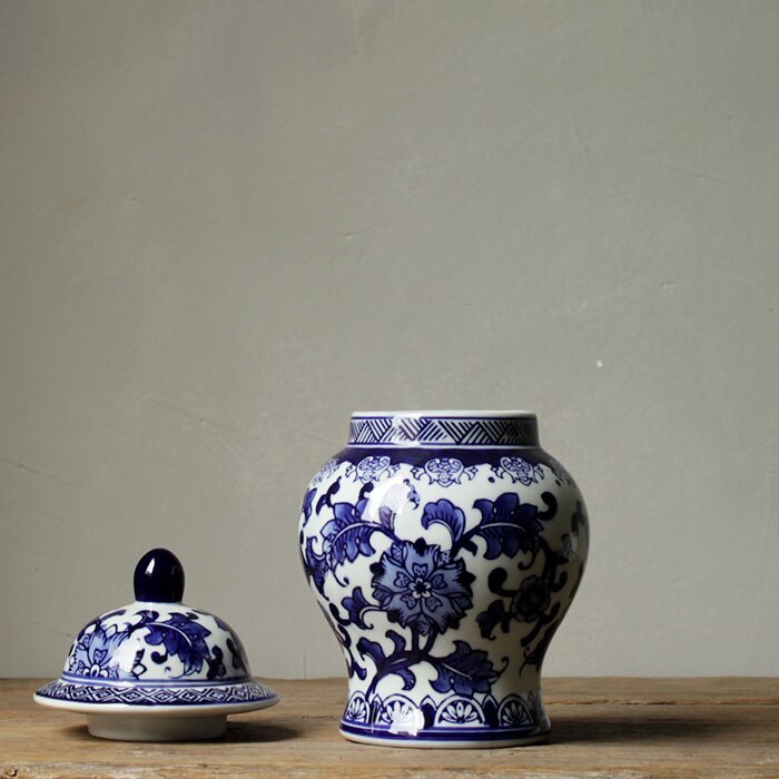 vase  chinois avec couvercle